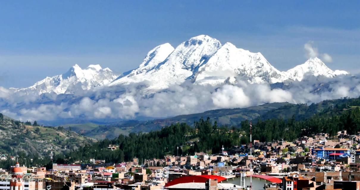 Hotel Valery II Huaraz  Exterior photo