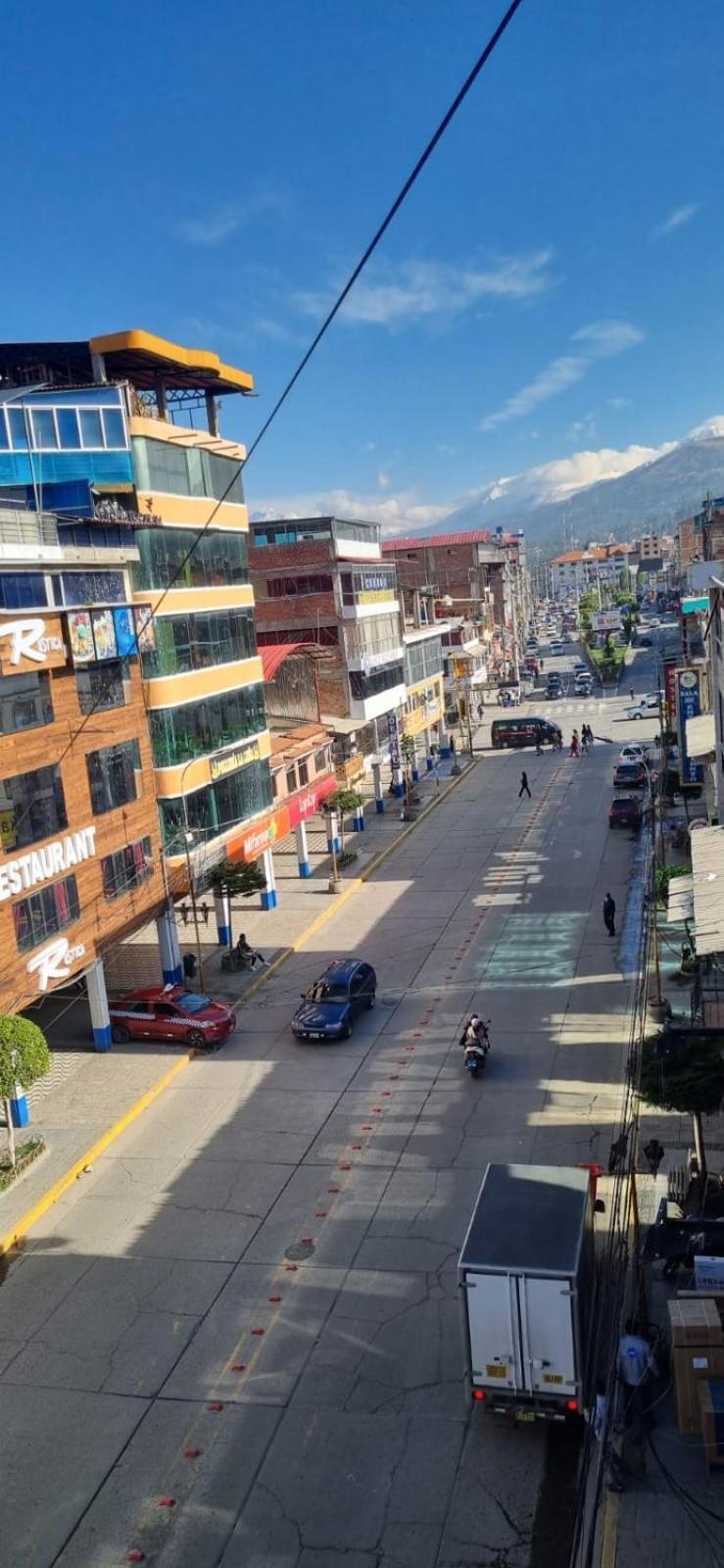Hotel Valery II Huaraz  Exterior photo
